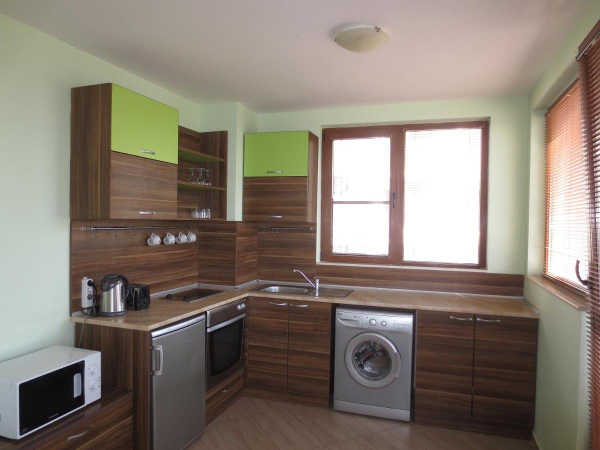 Fantasy Apartments Saint Constantine And Helena Resort Святые Константин и Елена Экстерьер фото