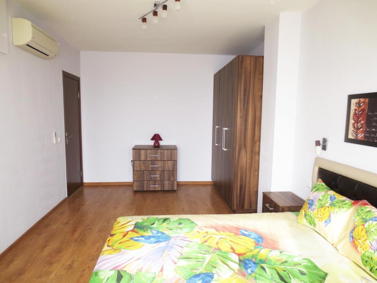 Fantasy Apartments Saint Constantine And Helena Resort Святые Константин и Елена Экстерьер фото
