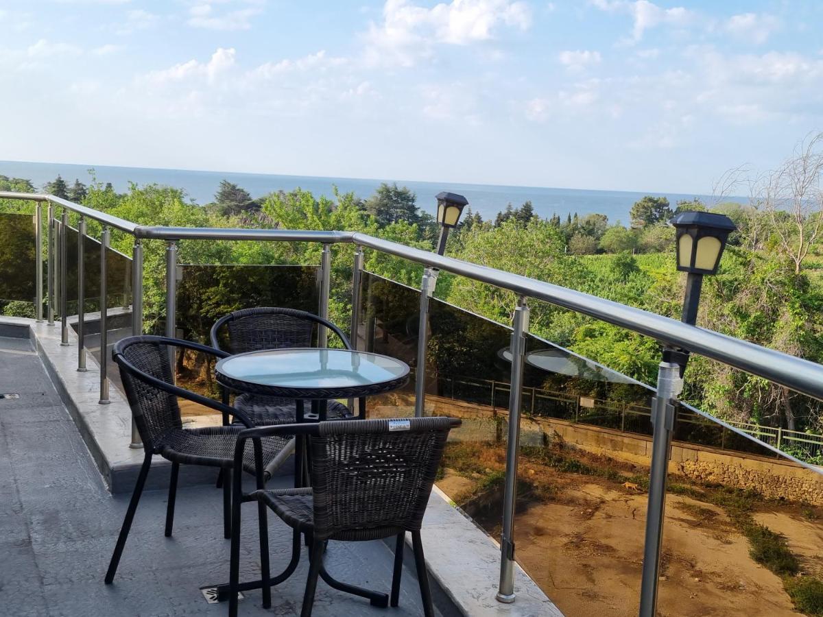 Fantasy Apartments Saint Constantine And Helena Resort Святые Константин и Елена Экстерьер фото