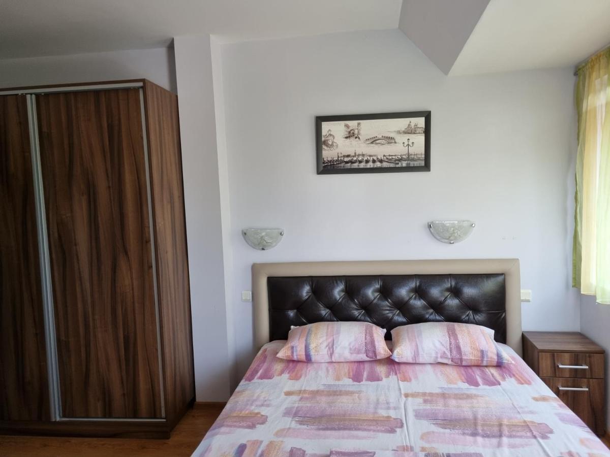 Fantasy Apartments Saint Constantine And Helena Resort Святые Константин и Елена Экстерьер фото