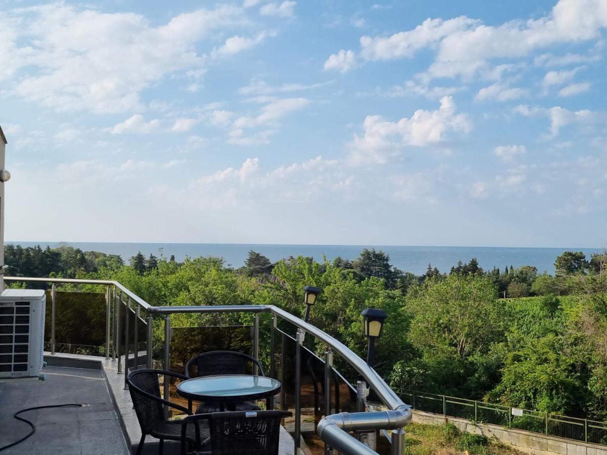 Fantasy Apartments Saint Constantine And Helena Resort Святые Константин и Елена Экстерьер фото