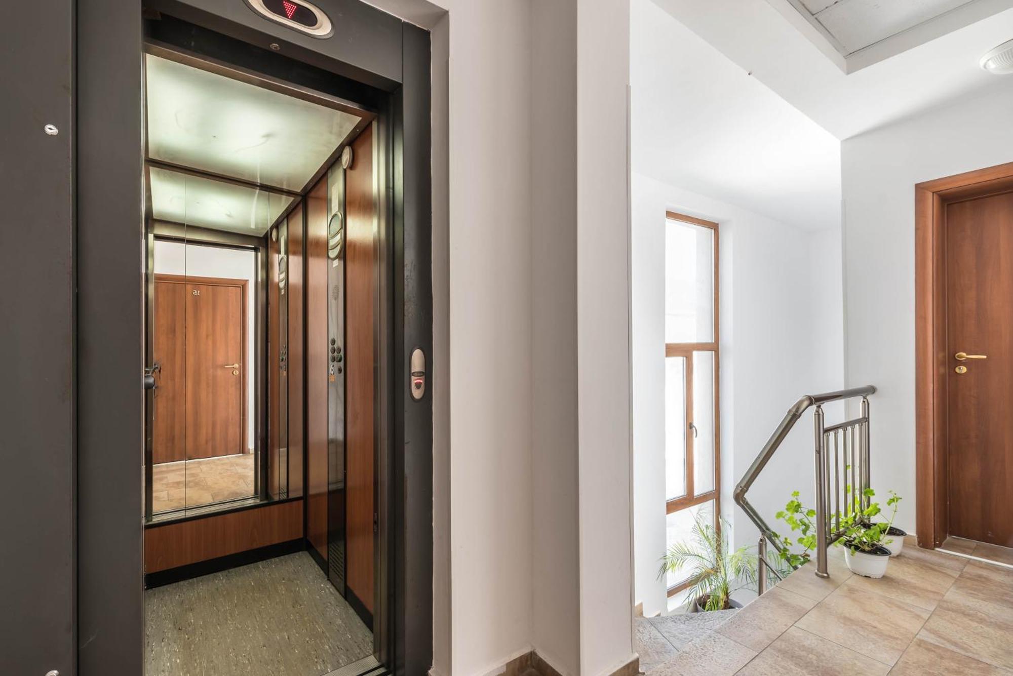 Fantasy Apartments Saint Constantine And Helena Resort Святые Константин и Елена Экстерьер фото